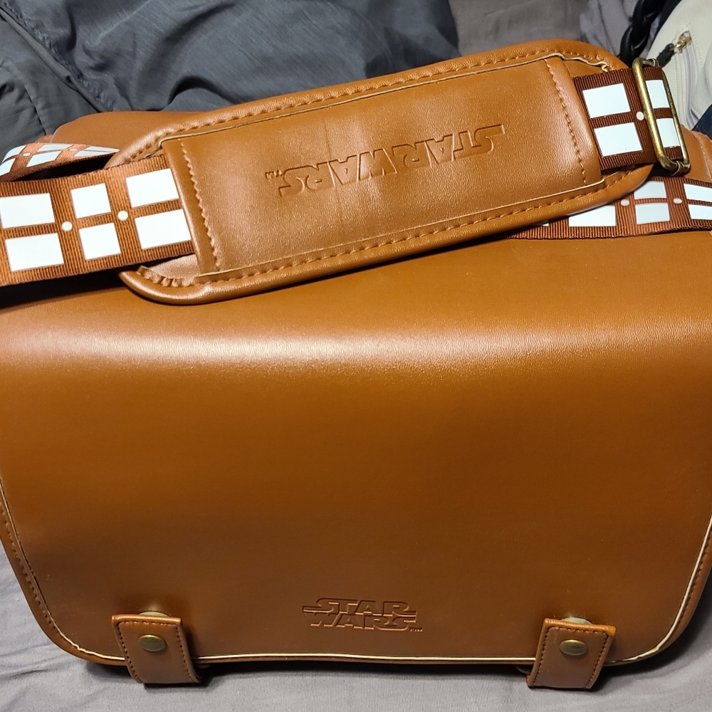 Rare Think Geek Chewbacca camera bag